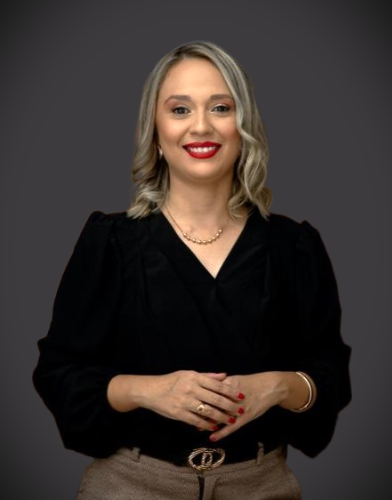 Dra. Janaína Oliveira